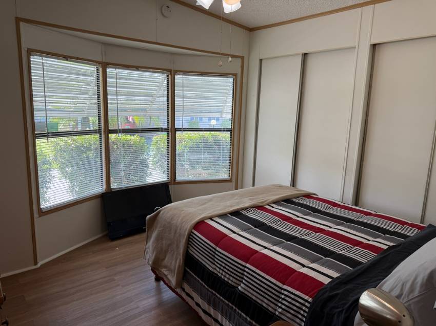 253 Dixie Circle a Haines City, FL Mobile or Manufactured Home for Sale